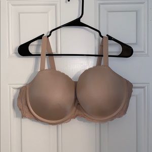 TORRID NUDE PUSH UP BRA SIZE 42DD LIKE NEW